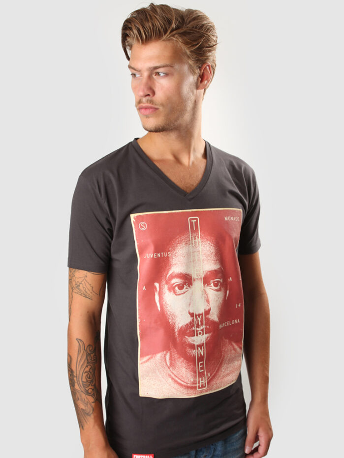 Henry by Zoran Lucić - Stretch Vneck