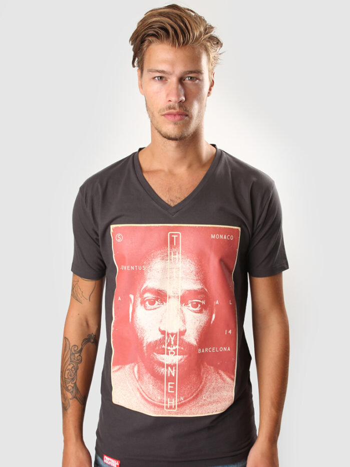 Henry by Zoran Lucić Stretch Vneck