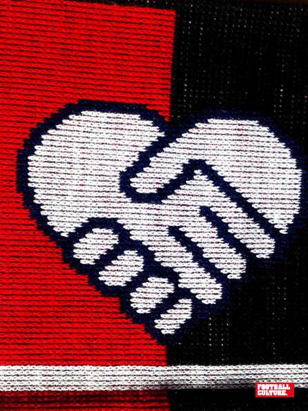 FC 141001 Matchday Scarf 4 detail 1